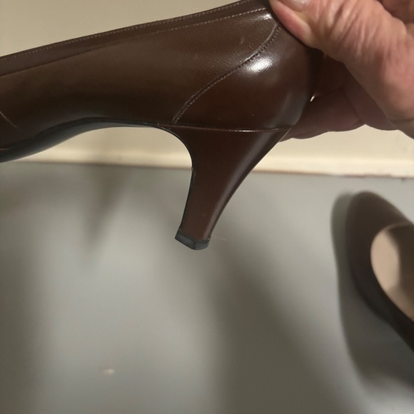 women’s like New Vintage Bally Swiss Bellezza Brown Leather Pumps - Picture 5 of 8